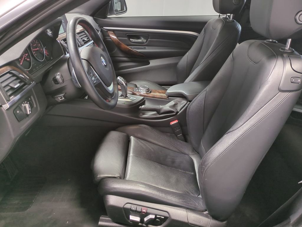 Thumbnail: 2016 BMW 4 Series - 18