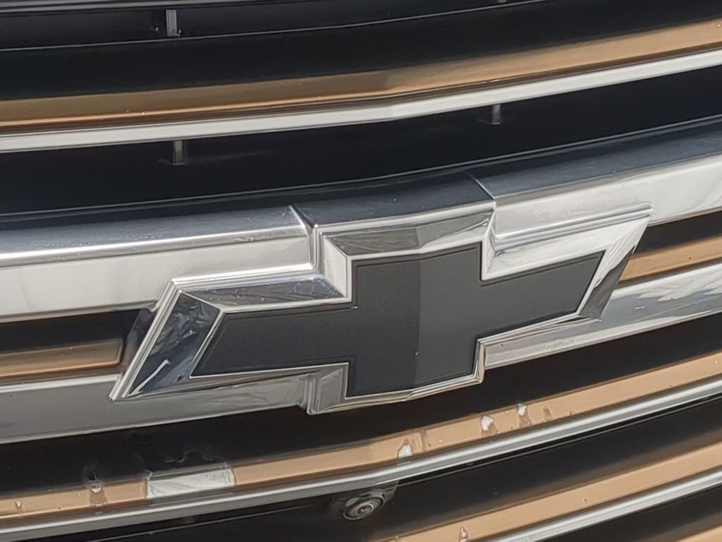 Thumbnail: 2021 Chevrolet Suburban - 23