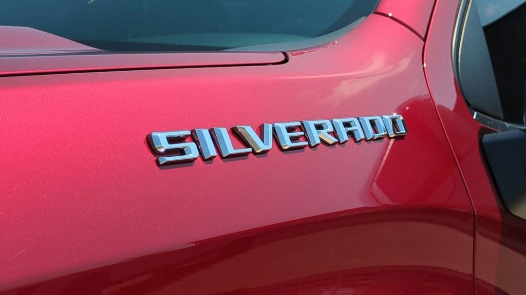 Thumbnail: 2021 Chevrolet Silverado 1500 - 11