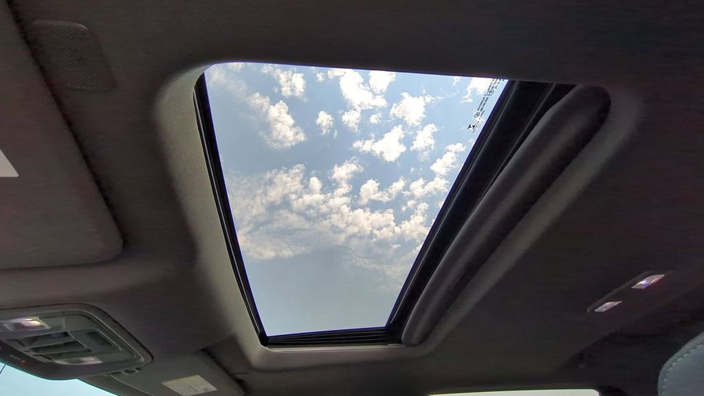 Thumbnail: 2021 Chevrolet Silverado 1500 - 18