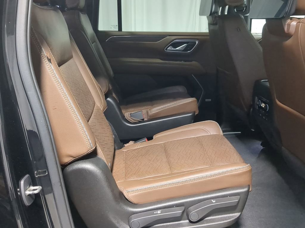 Thumbnail: 2021 Chevrolet Suburban - 34