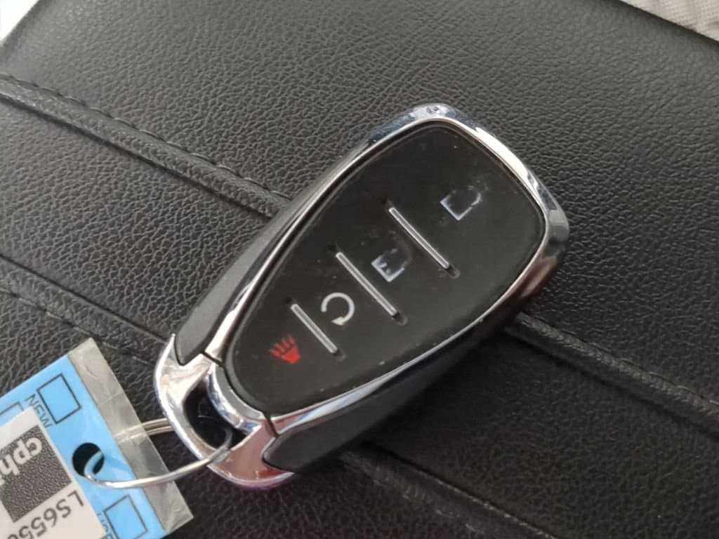 Thumbnail: 2020 Chevrolet Blazer - 38