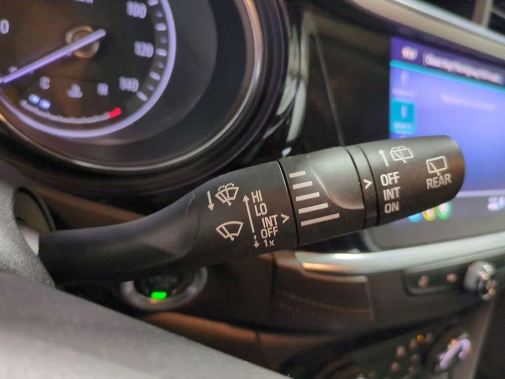 Thumbnail: 2020 Buick Encore GX - 32