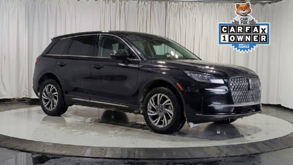 Thumbnail: 2023 Lincoln Corsair - 2