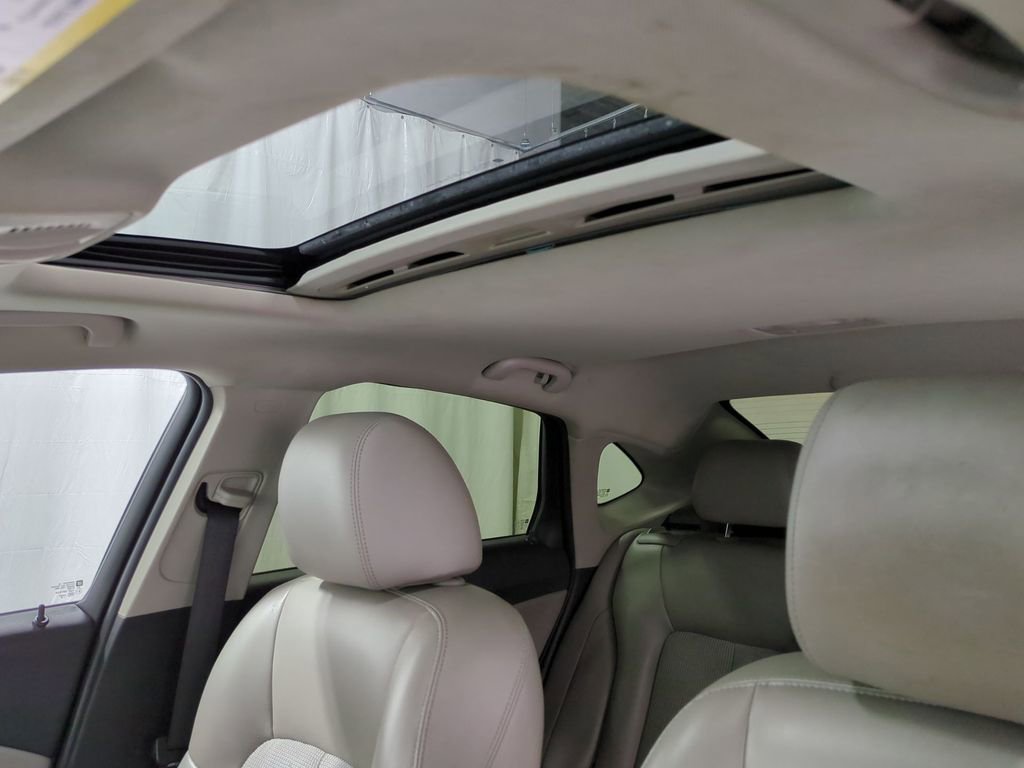 Thumbnail: 2016 Buick Verano - 20