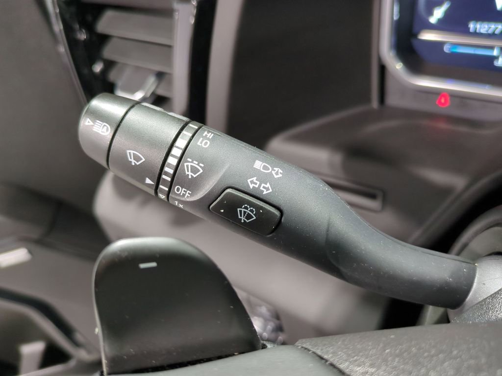 Thumbnail: 2023 GMC Sierra 1500 - 31