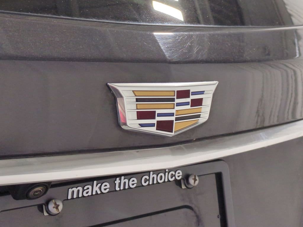 Thumbnail: 2020 Cadillac XT5 - 15