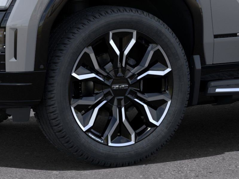 2025 GMC Sierra EV Denali 9