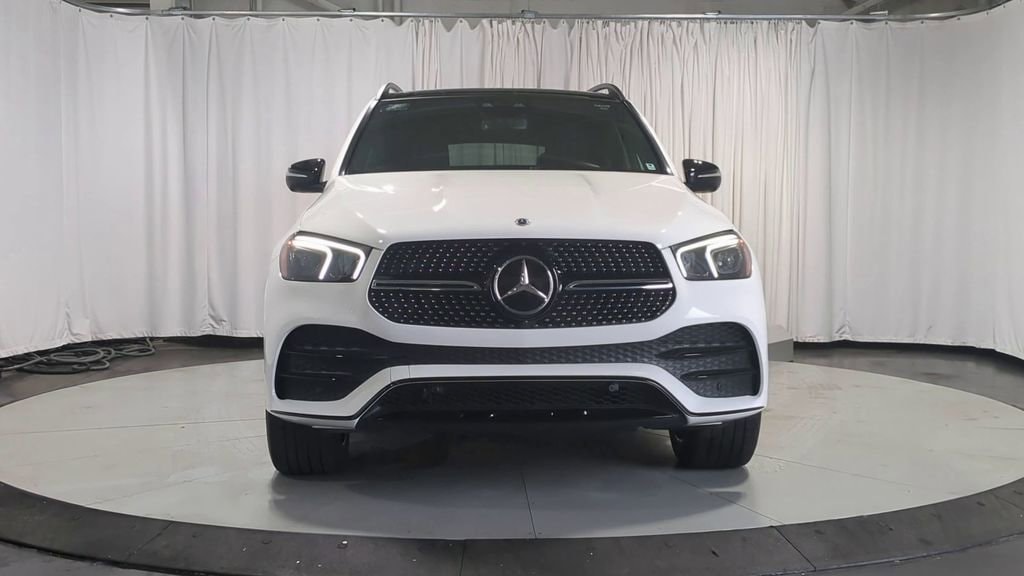 Thumbnail: 2023 Mercedes-Benz GLE - 3
