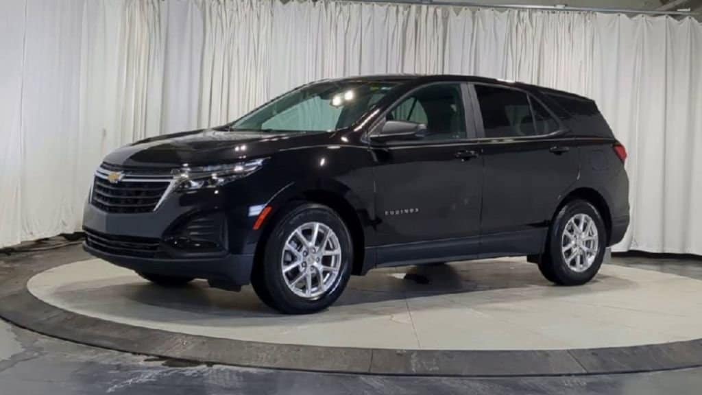 Thumbnail: 2022 Chevrolet Equinox - 5