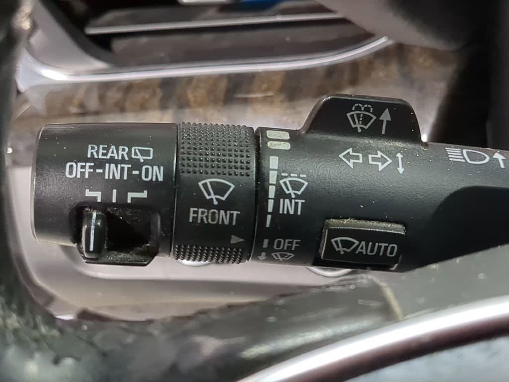 Thumbnail: 2015 Cadillac Escalade - 42