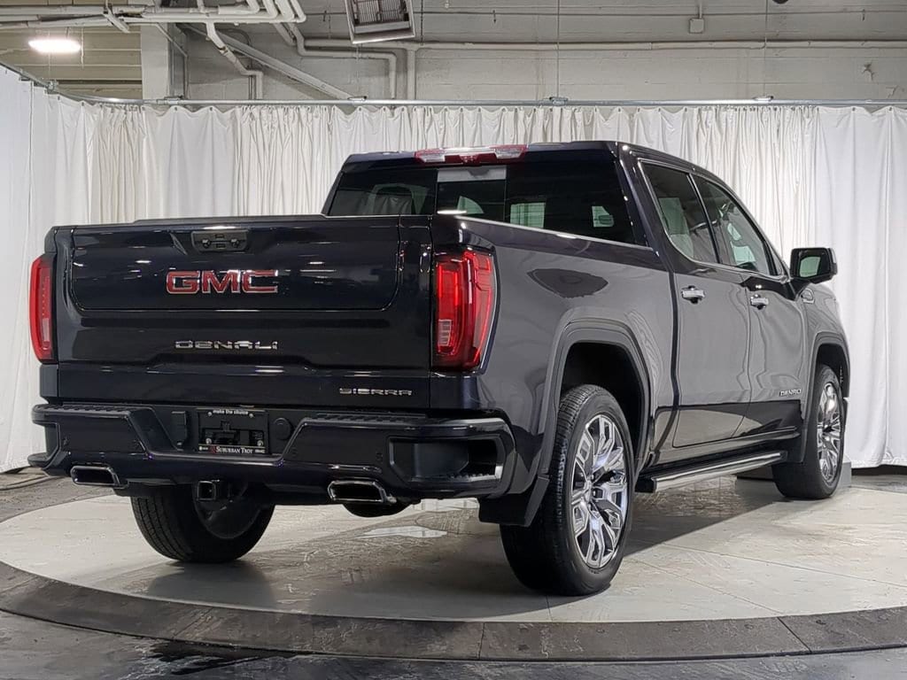 Thumbnail: 2023 GMC Sierra 1500 - 14