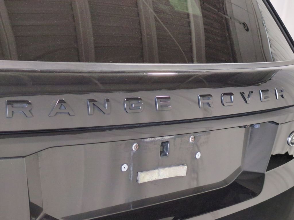 Thumbnail: 2020 Land Rover Range Rover Sport - 14