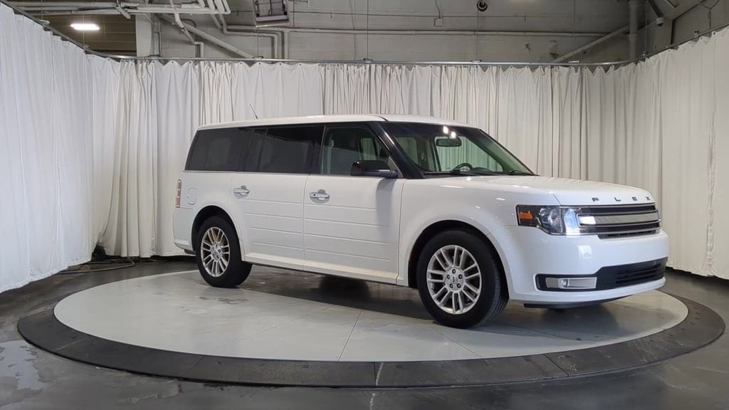 Thumbnail: 2016 Ford Flex - 2