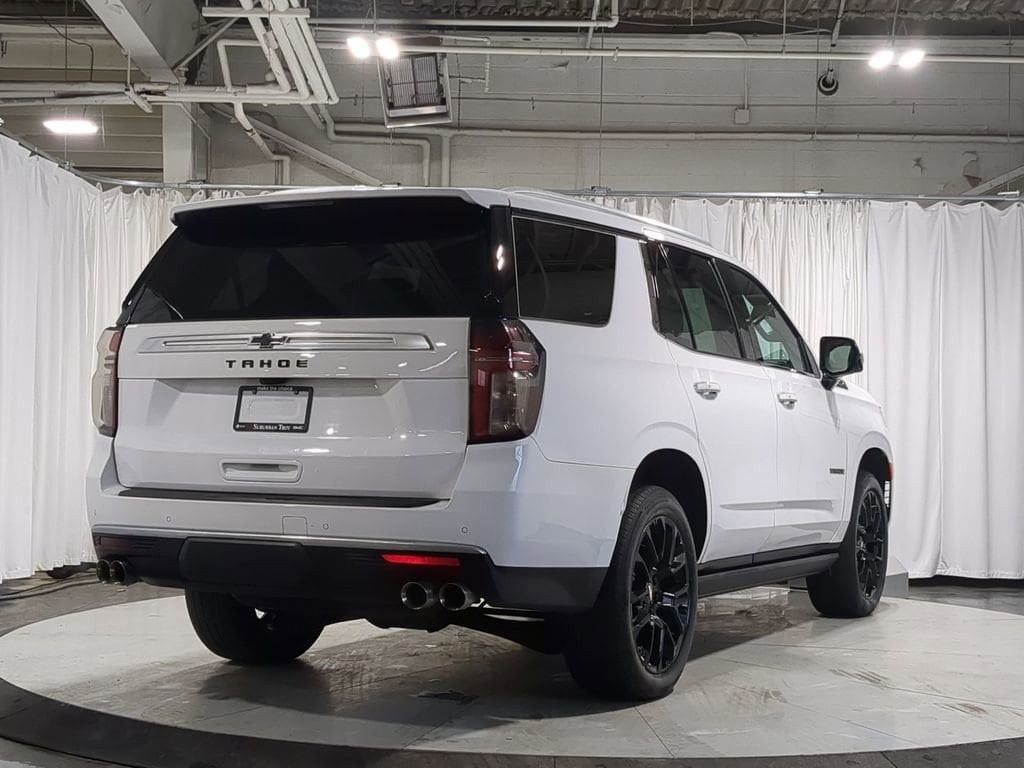 Thumbnail: 2023 Chevrolet Tahoe - 17