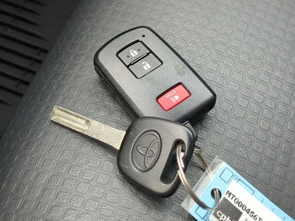 Thumbnail: 2021 Toyota Tacoma - 46