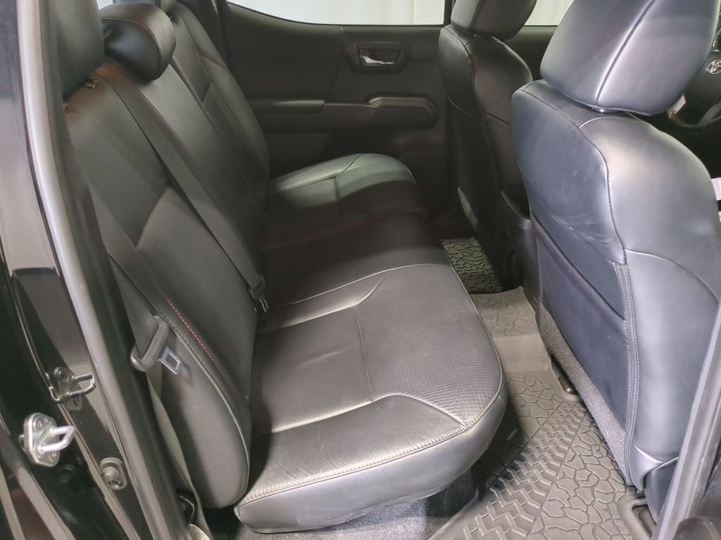 Thumbnail: 2021 Toyota Tacoma - 26