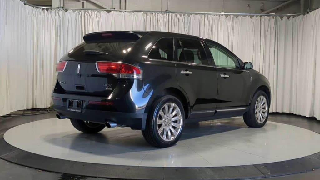 Thumbnail: 2015 Lincoln MKX - 9