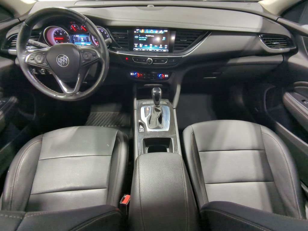 Thumbnail: 2018 Buick Regal - 18