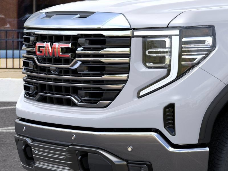 2026 GMC Sierra 1500 SLT - Photo 13