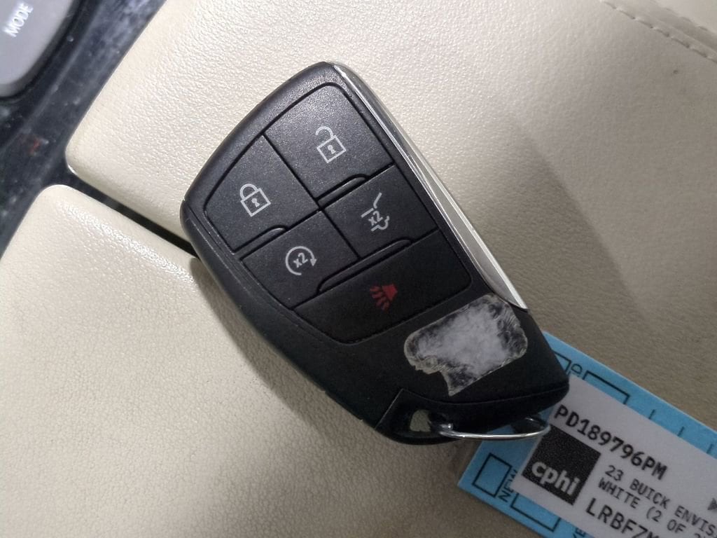 Thumbnail: 2023 Buick Envision - 40