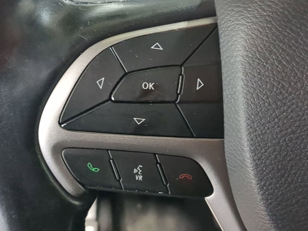 Thumbnail: 2021 Jeep Grand Cherokee - 33