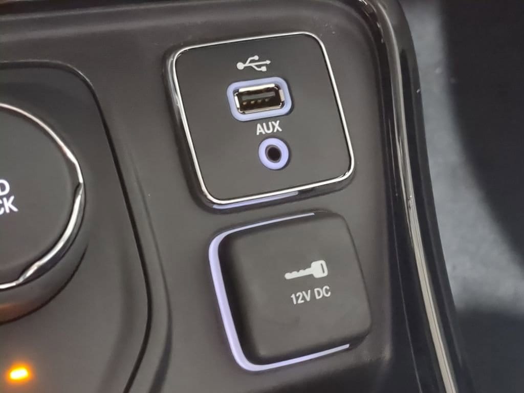 Thumbnail: 2018 Jeep Compass - 43