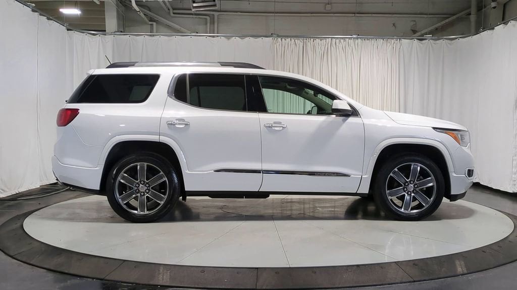 Thumbnail: 2019 GMC Acadia - 9