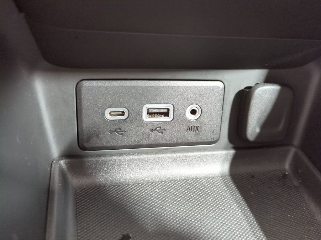 Thumbnail: 2022 GMC Terrain - 31