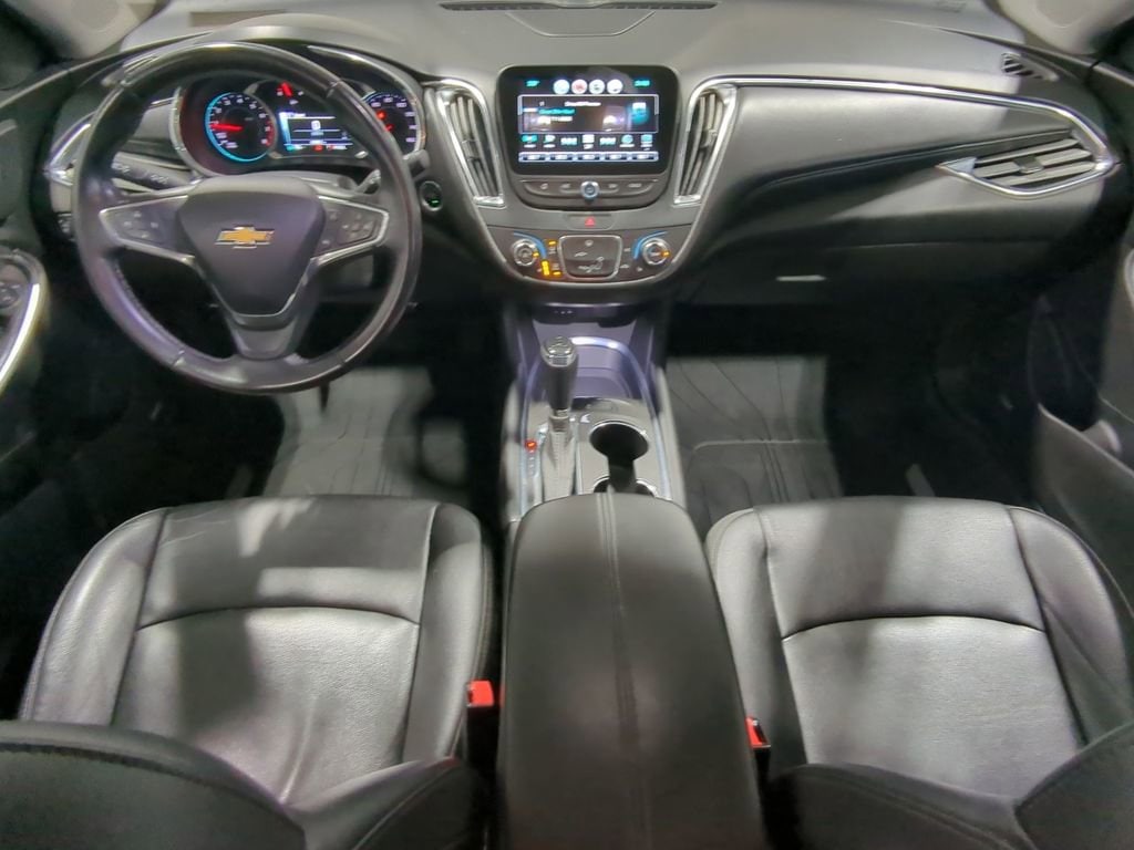 Thumbnail: 2018 Chevrolet Malibu - 18