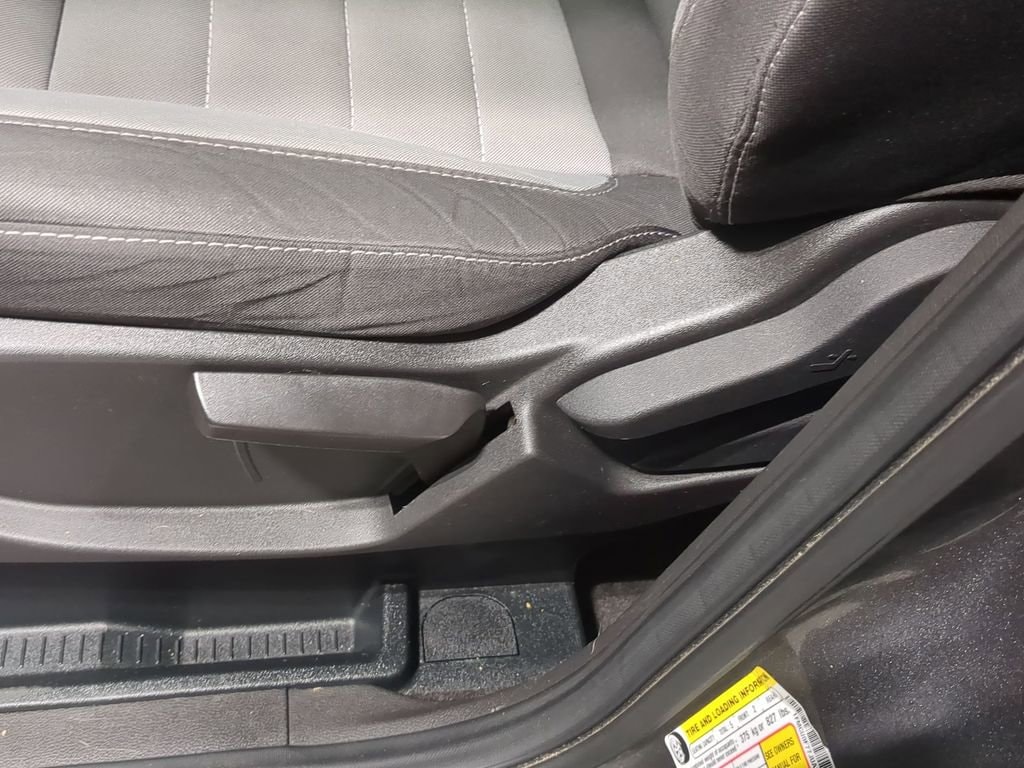 Thumbnail: 2018 Ford Escape - 24