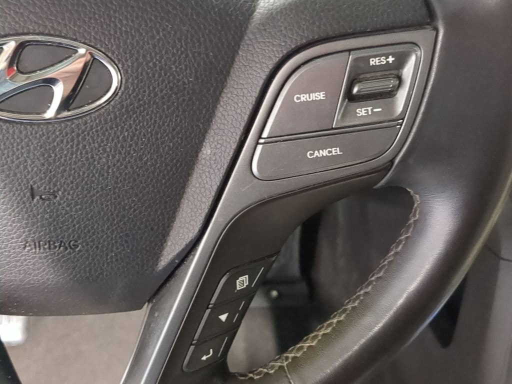 Thumbnail: 2017 Hyundai Santa Fe - 29