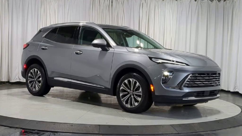 Thumbnail: 2024 Buick Envision - 3