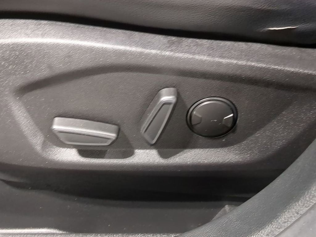 Thumbnail: 2024 Ford Edge - 24