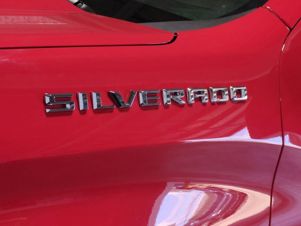 Thumbnail: 2021 Chevrolet Silverado 1500 - 16