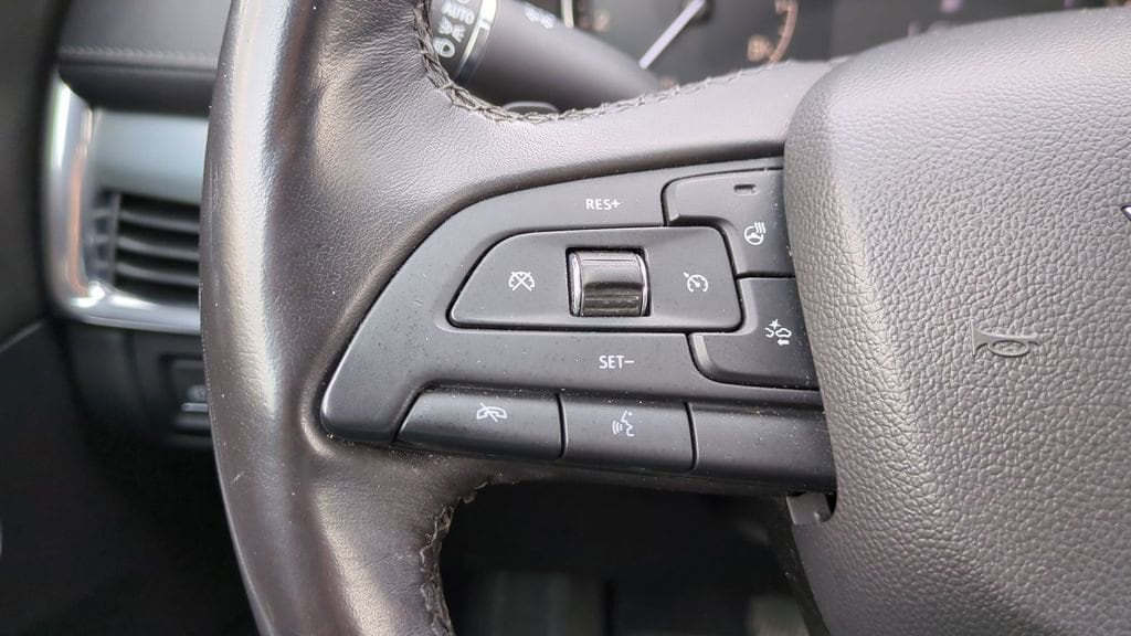 Thumbnail: 2019 Cadillac XT4 - 23