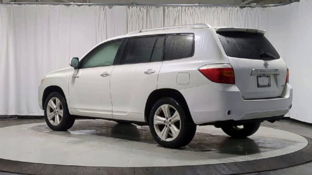 Thumbnail: 2010 Toyota Highlander - 7