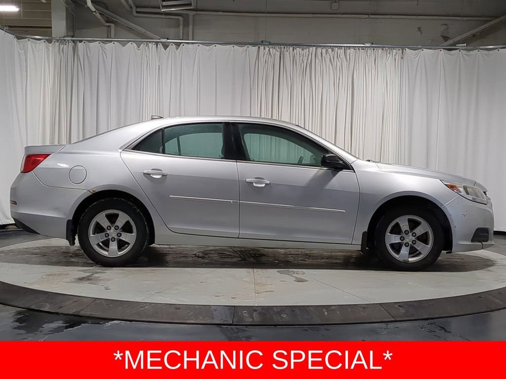 Thumbnail: 2014 Chevrolet Malibu - 15