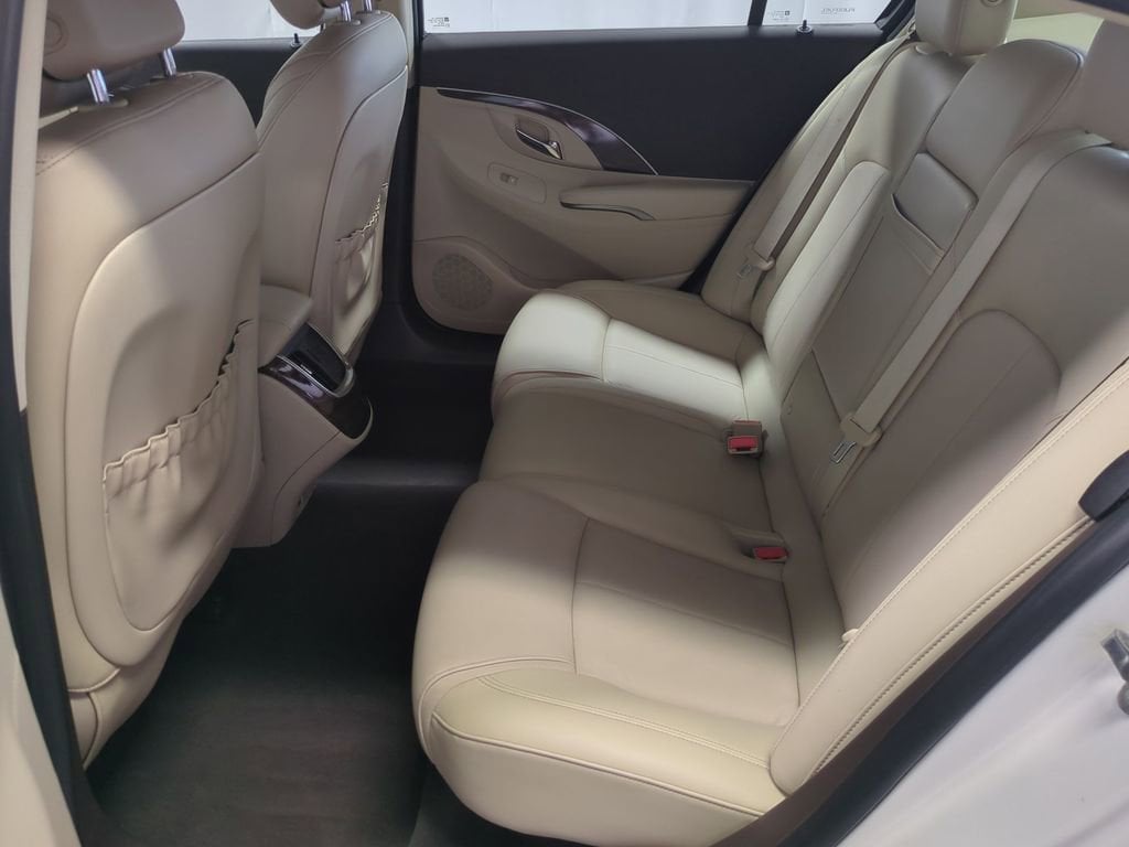 Thumbnail: 2014 Buick LaCrosse - 21
