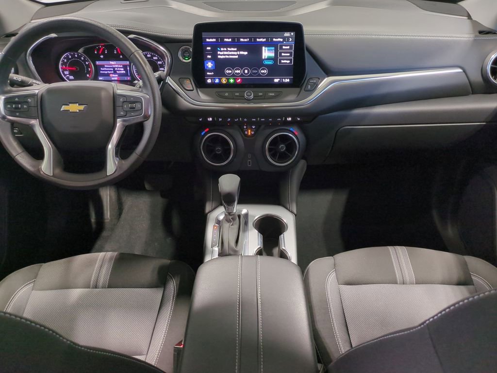 Thumbnail: 2024 Chevrolet Blazer - 17