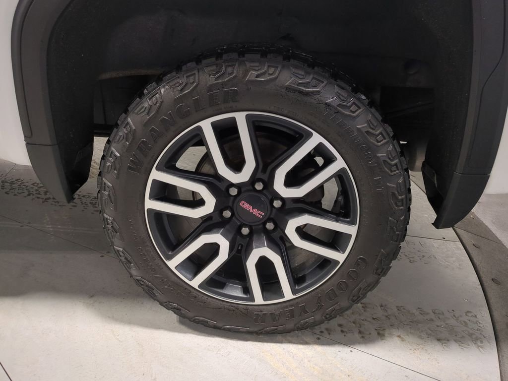 Thumbnail: 2023 GMC Sierra 1500 - 16