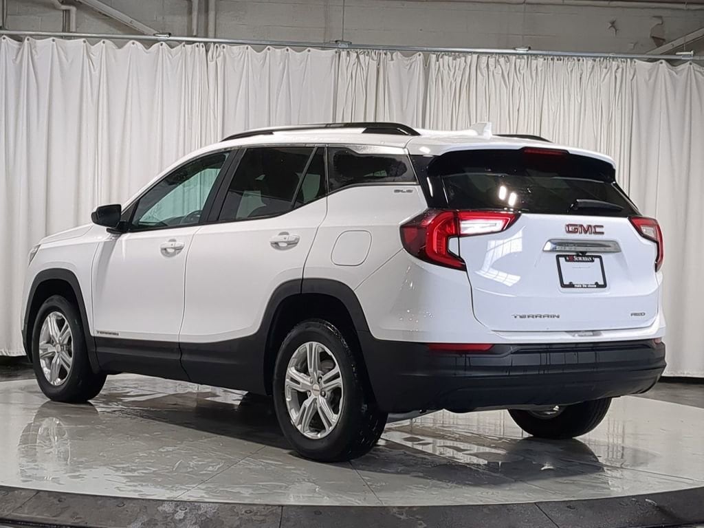 Thumbnail: 2022 GMC Terrain - 15