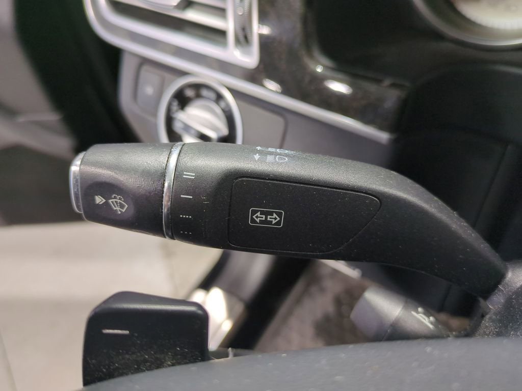 Thumbnail: 2016 Mercedes-Benz E-Class - 26