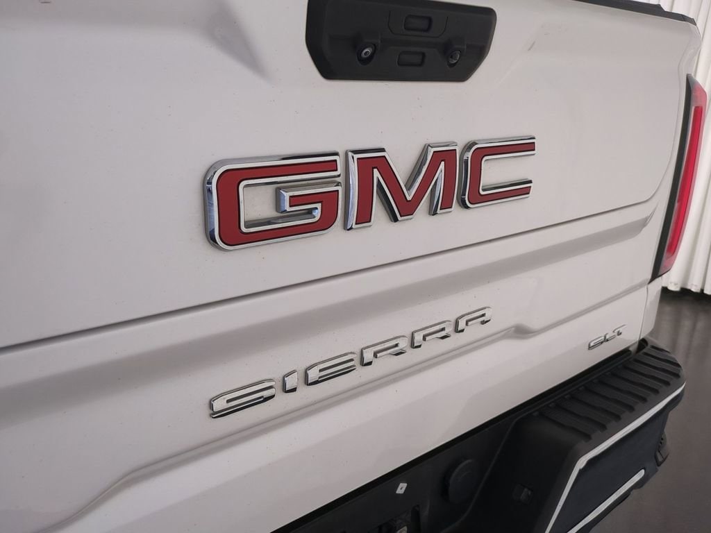 Thumbnail: 2023 GMC Sierra 1500 - 12