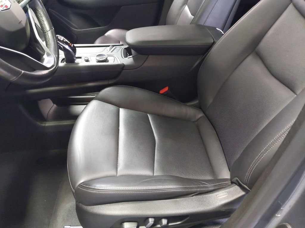 Thumbnail: 2021 Cadillac XT6 - 15