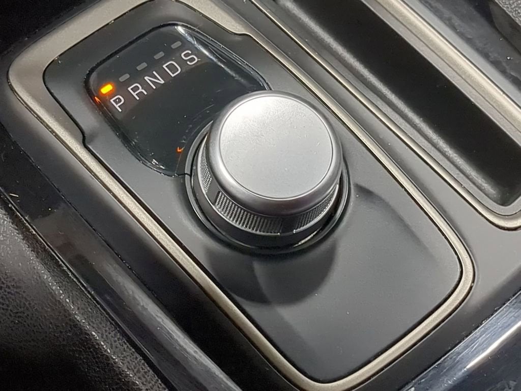 Thumbnail: 2017 Chrysler 300 - 47