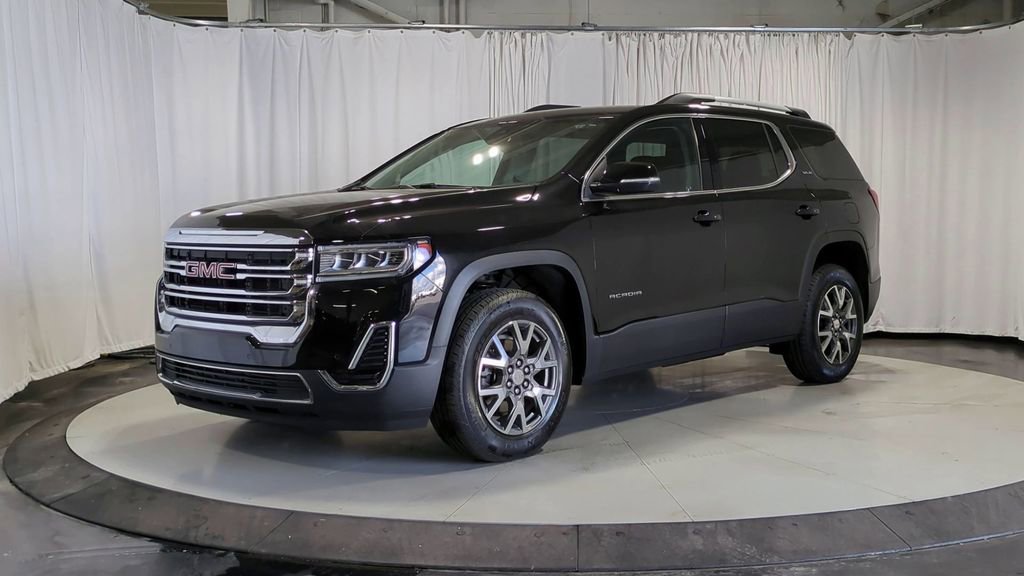 2023 Gmc Acadia SLE photo 4