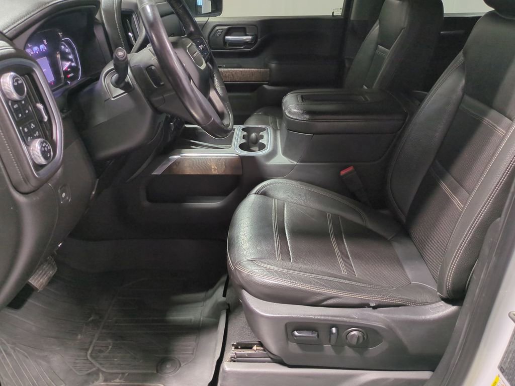 Thumbnail: 2020 GMC Sierra 3500 - 18