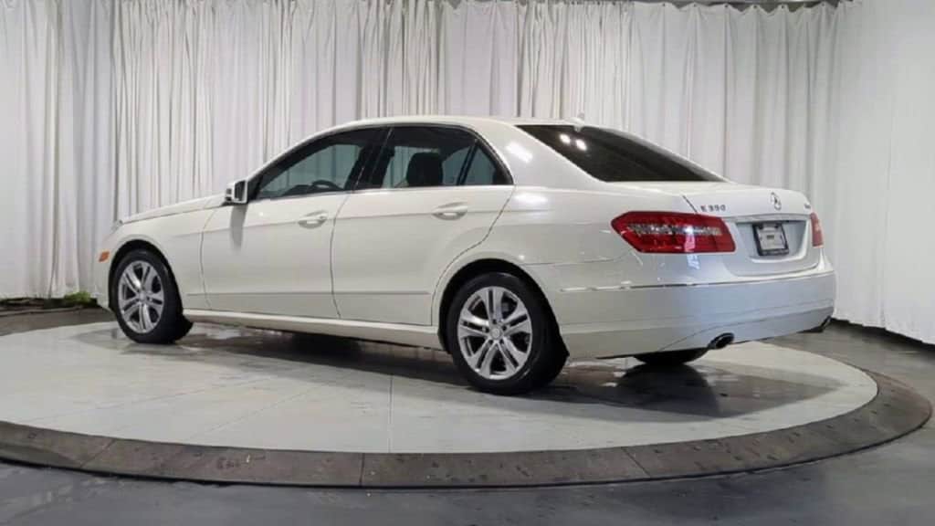 Thumbnail: 2011 Mercedes-Benz E-Class - 7