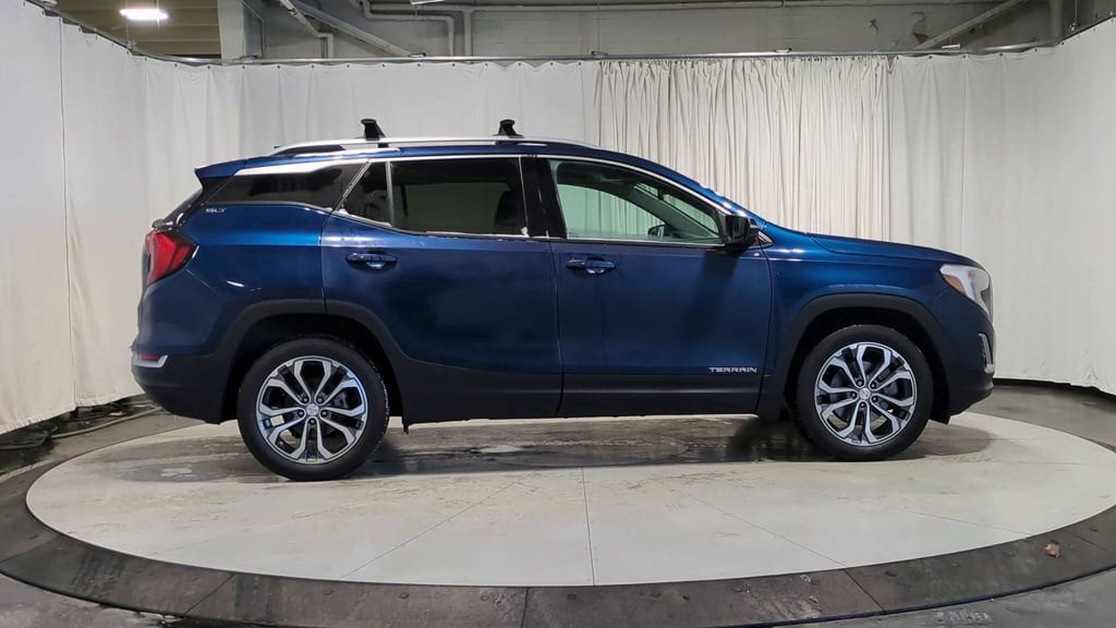 Thumbnail: 2020 GMC Terrain - 11